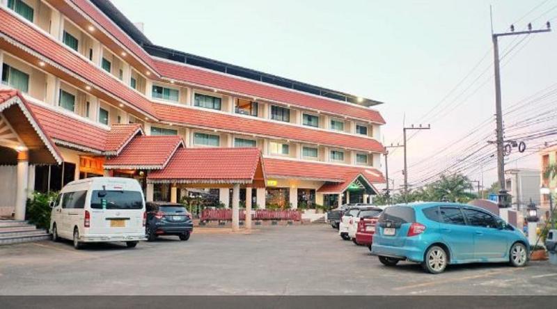 Krabi Royal Hotel Bagian luar foto