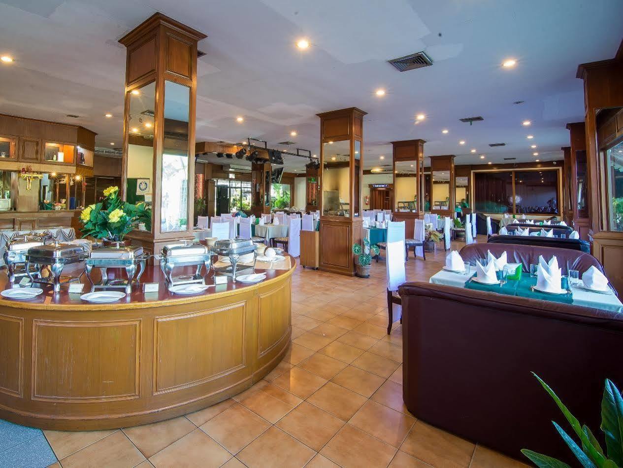 Krabi Royal Hotel Bagian luar foto